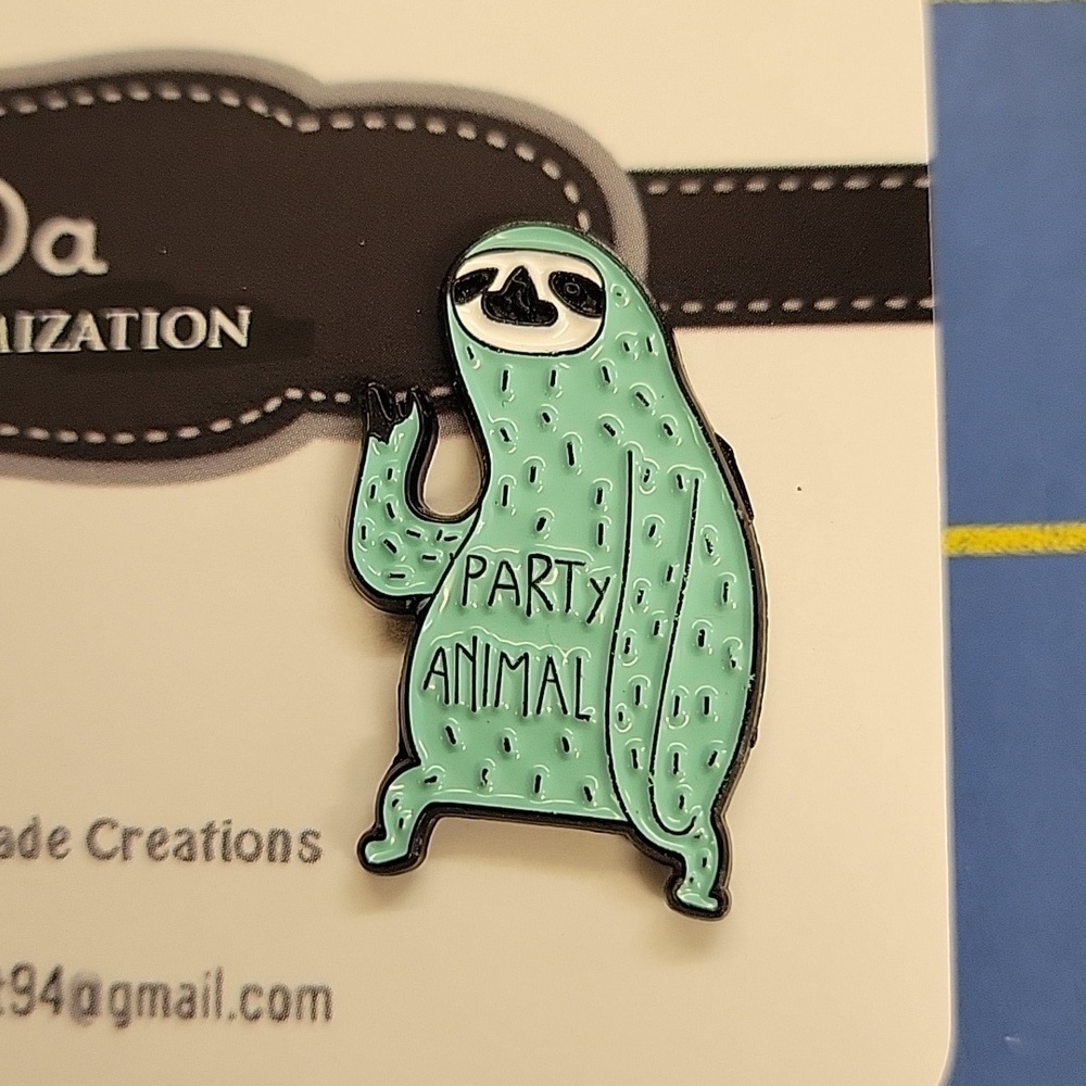 Party Animal Sloth 1.25" Tack Pin